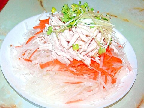 大根たっぷりで!鶏胸肉と大根のバンバンジー風♪